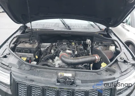 2015 Jeep Grand Cherokee Overland z USA, uszkodzony, nr VIN 1C4RJECTXFC780054